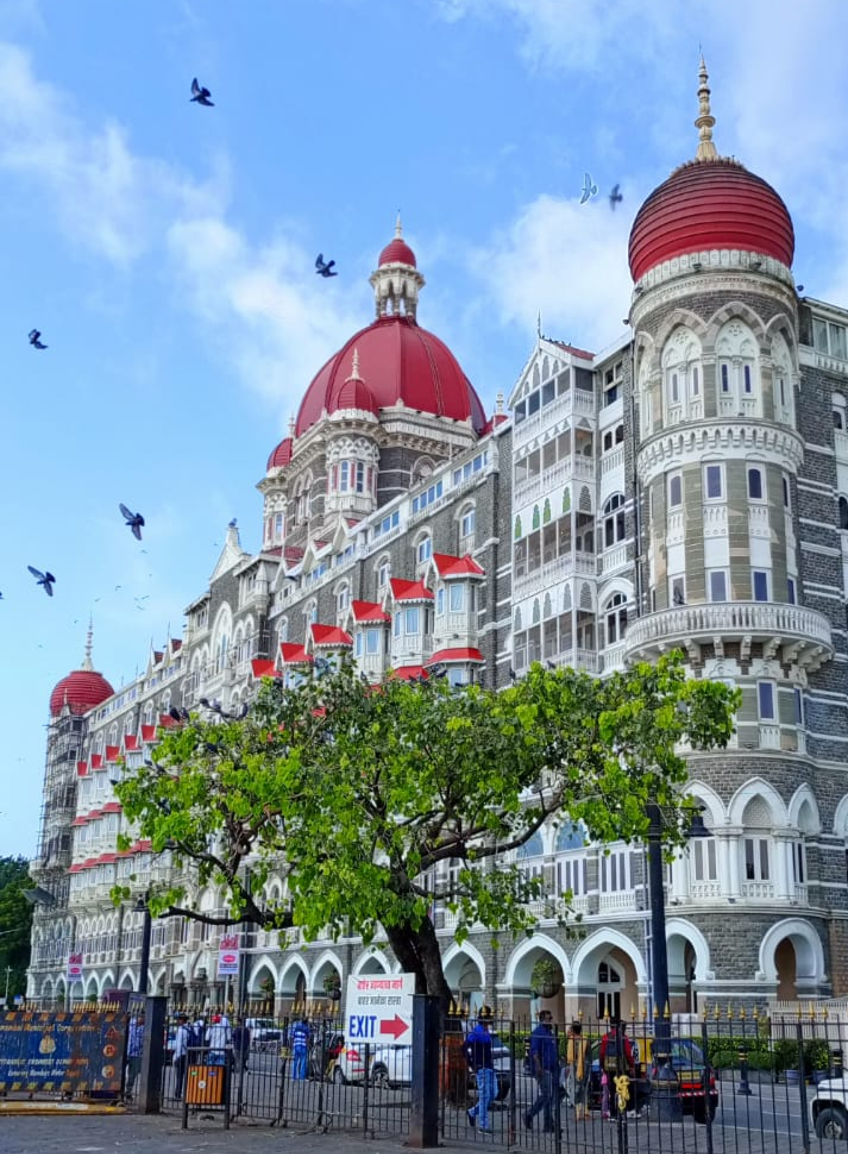 Taj Mahal Palace Hotel, (30 Minutes)